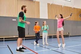 06年巅峰科比到底有多强？ 三节62分，单场81分！得分如庖丁解牛！