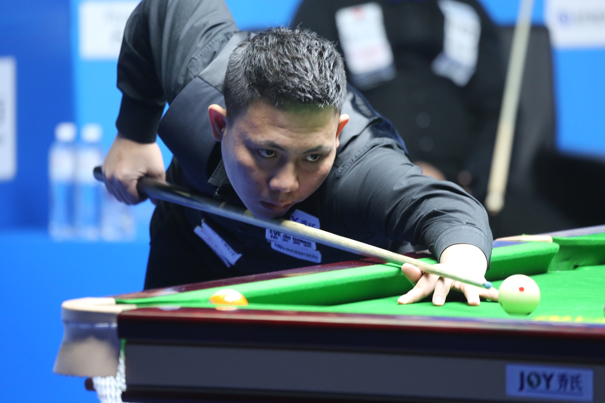 与鼓励而感 与鼓励而感