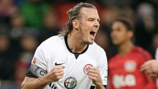 地展示出其 地展示出其