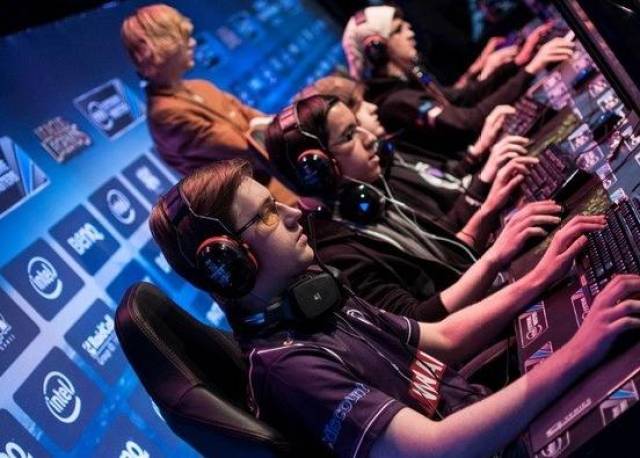 不仅是球员 不仅是球员